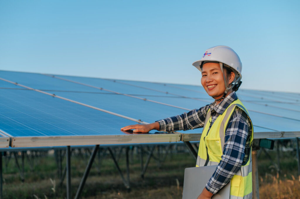 Gia Hưng Solar Gia Hưng Solar