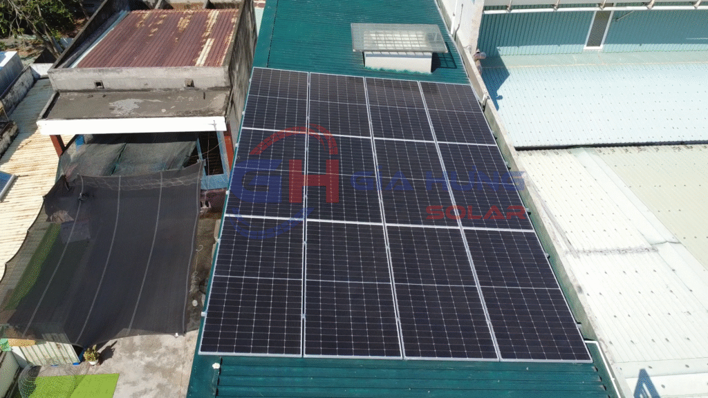 Hoàn thiện hệ thống điện mặt trời tại nhà chú Hưu tại Phường 9, Vũng Tàu